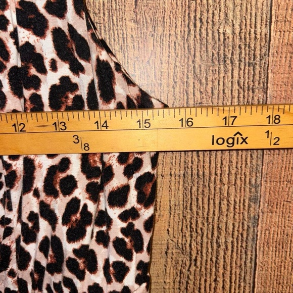 Torrid Leopard Print Midi Dress - Picture 5 of 10